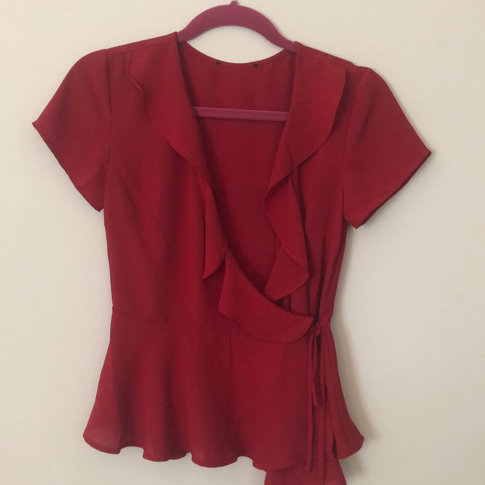 Red flouncy tie top